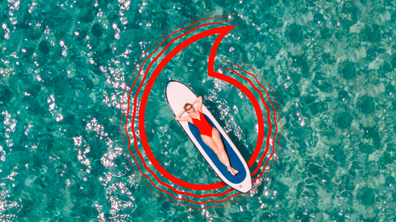 Διακοπές με απεριόριστα data από την Vodafone